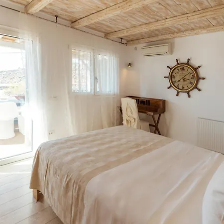 Your Mykonos X Whitelist Villa Mykonos Town
